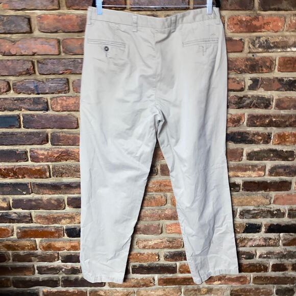 Dockers D4 Relaxed Fit Pleated Chino Khaki Pants Men's Size 36x33 - Picture 4 of 6